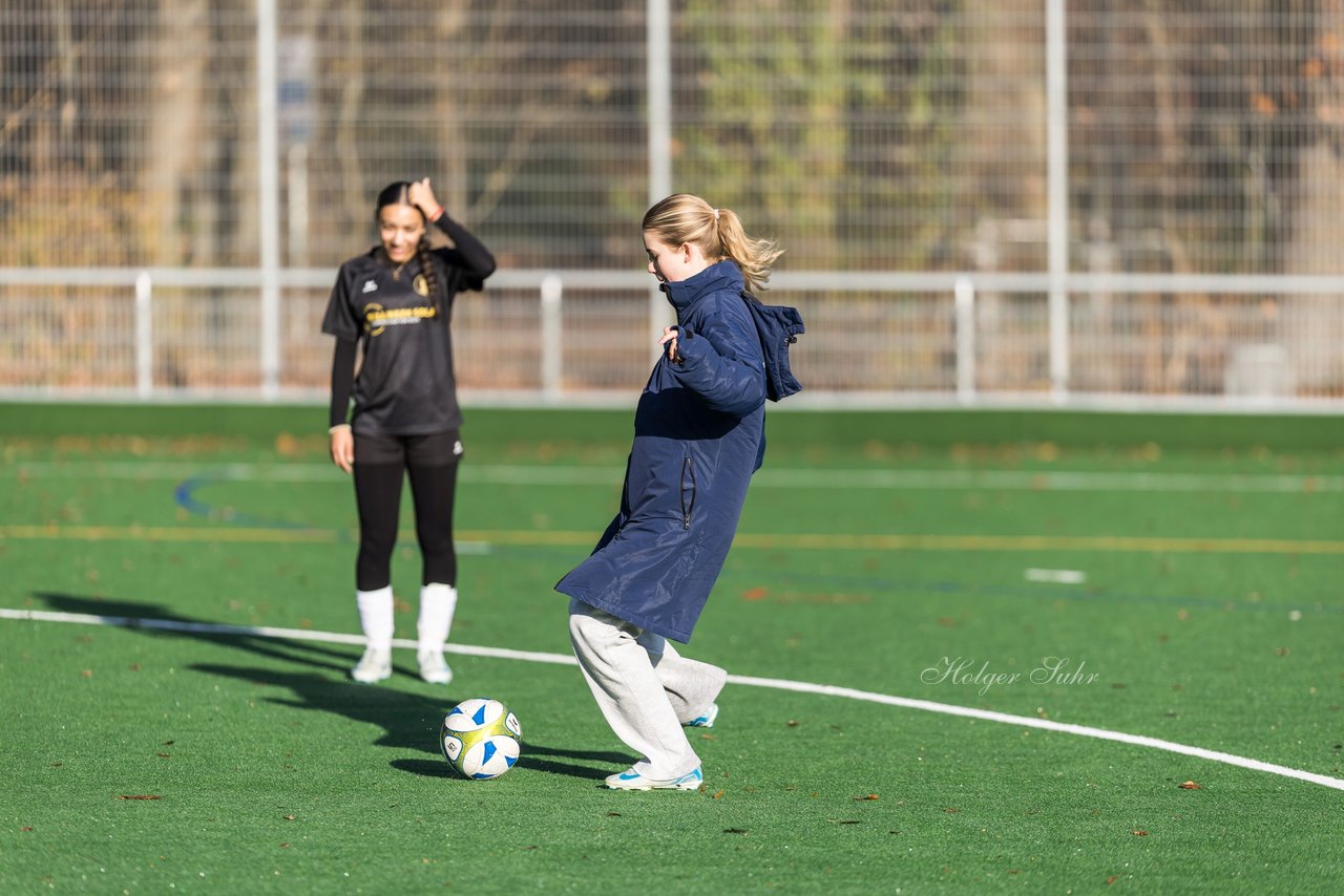 Bild 131 - wBJ VfL Pinneberg2 - Eimsbuttler TV 3 : Ergebnis: 5:0